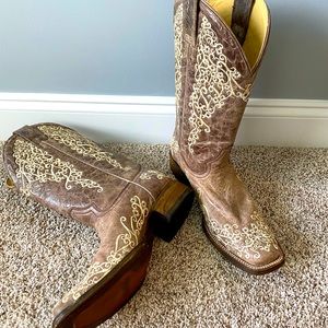 NWOT Never Worn Corral Boots